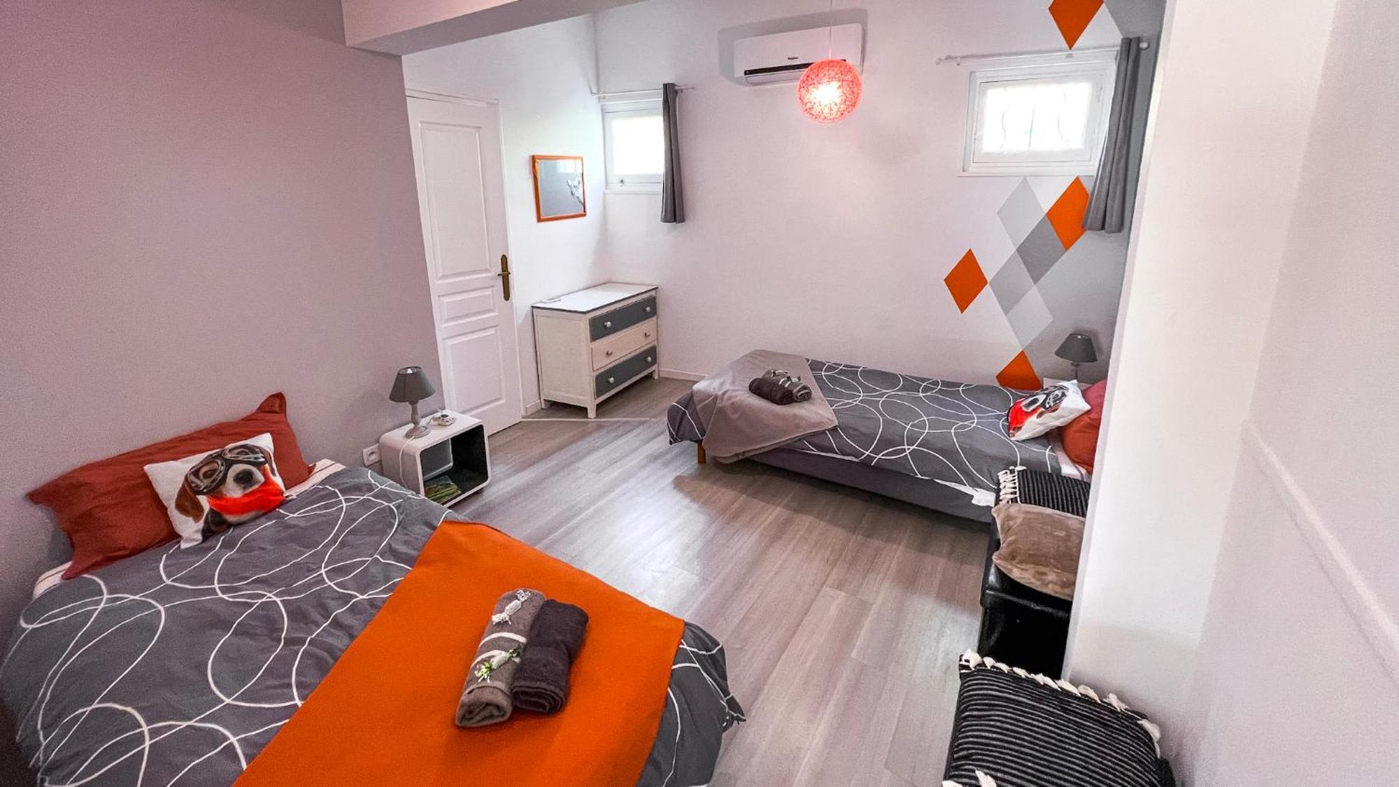 Reve D'Azur, 2 Chambres, Maison Julia En Bord De Mer A La Nartelle, Piscine Partagee, Parking & Terrasse Bbq, Wifi Et Draps Inclus Plage A Pied Сент-Максим Экстерьер фото