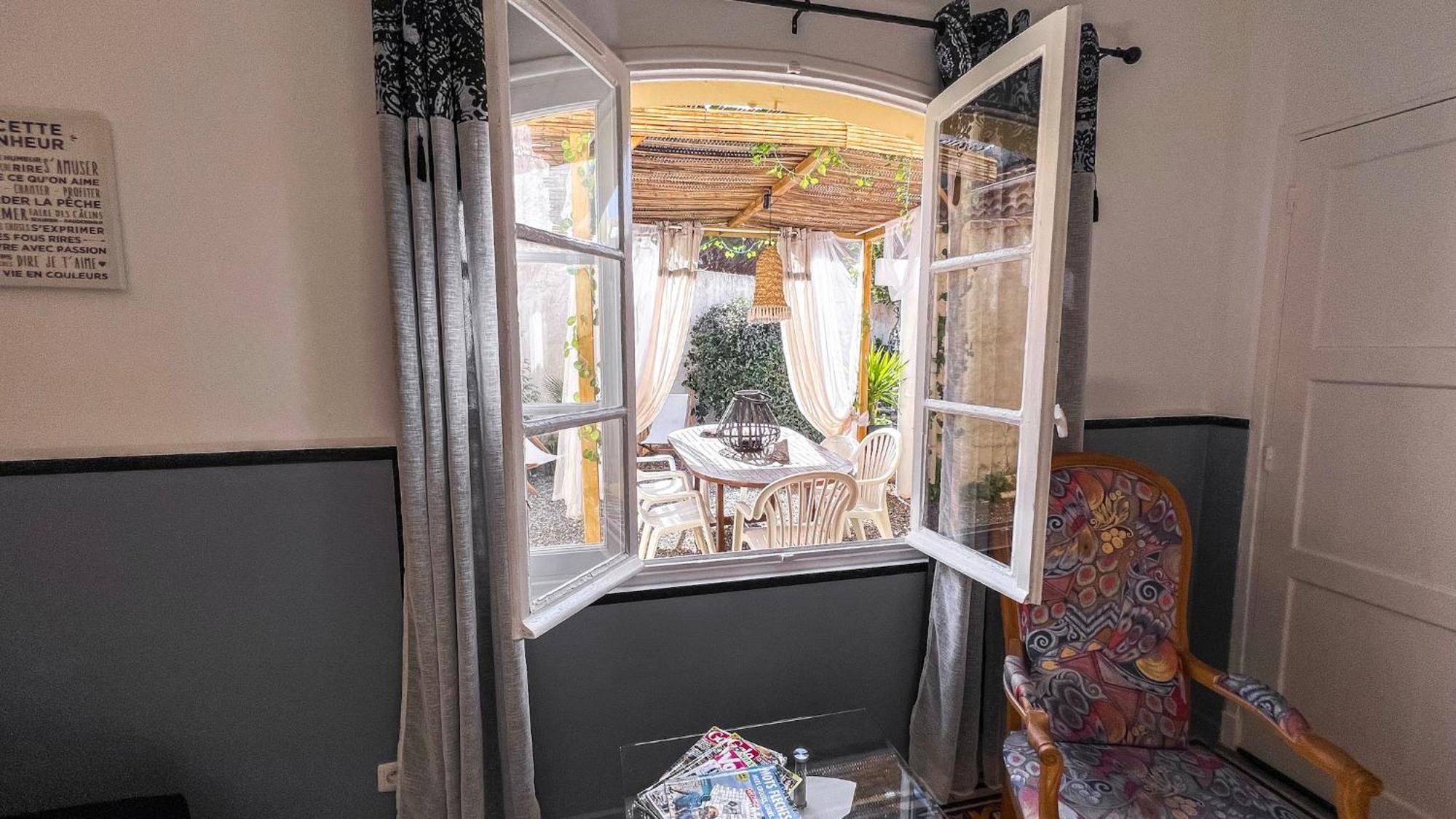 Reve D'Azur, 2 Chambres, Maison Julia En Bord De Mer A La Nartelle, Piscine Partagee, Parking & Terrasse Bbq, Wifi Et Draps Inclus Plage A Pied Сент-Максим Экстерьер фото