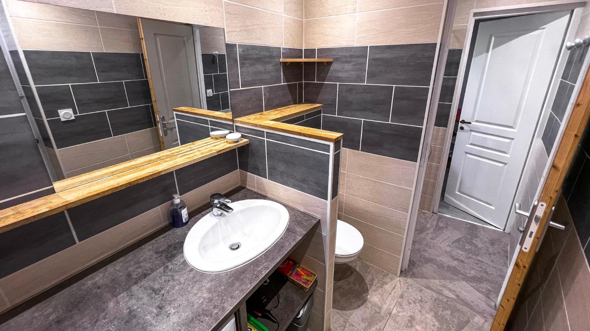 Reve D'Azur, 2 Chambres, Maison Julia En Bord De Mer A La Nartelle, Piscine Partagee, Parking & Terrasse Bbq, Wifi Et Draps Inclus Plage A Pied Сент-Максим Экстерьер фото