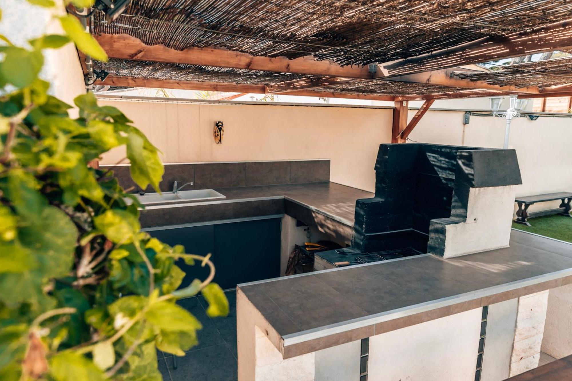 Reve D'Azur, 2 Chambres, Maison Julia En Bord De Mer A La Nartelle, Piscine Partagee, Parking & Terrasse Bbq, Wifi Et Draps Inclus Plage A Pied Сент-Максим Экстерьер фото