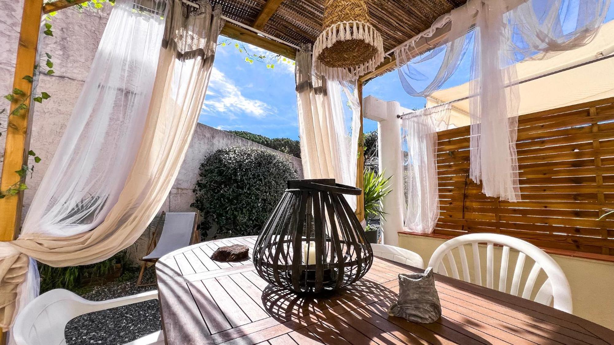 Reve D'Azur, 2 Chambres, Maison Julia En Bord De Mer A La Nartelle, Piscine Partagee, Parking & Terrasse Bbq, Wifi Et Draps Inclus Plage A Pied Сент-Максим Экстерьер фото